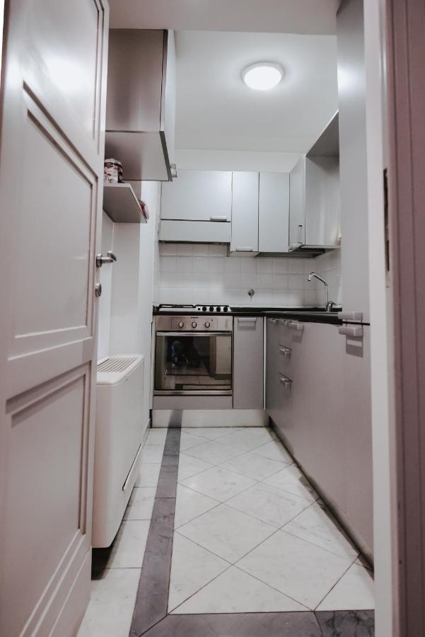 Trevi 86 Appartement Rome Buitenkant foto